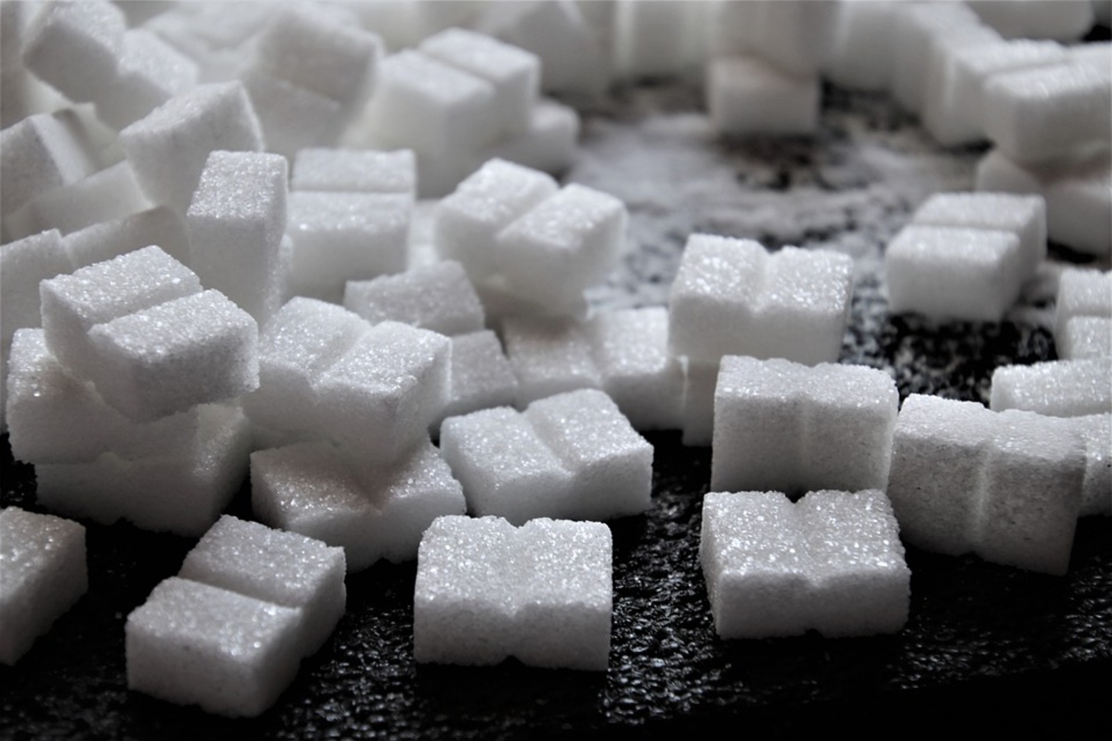 Центральный банк отметил увеличение цен на сахар в сентябре