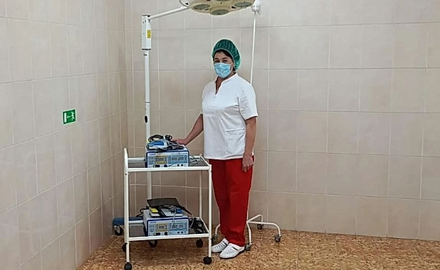 Аскаровская больница получила операционные столы