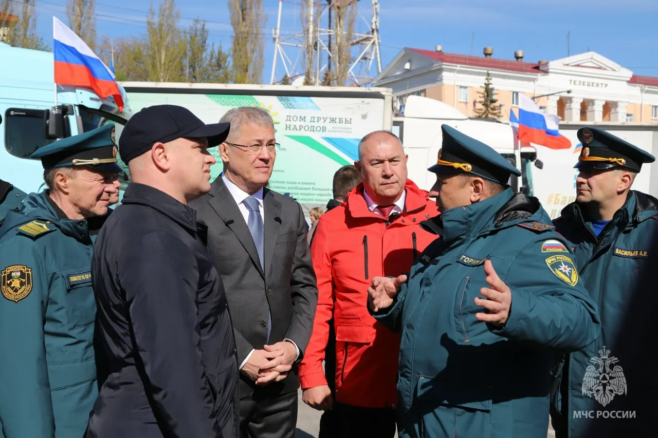 Огнеборцы получили новую пожарно-спасательную технику