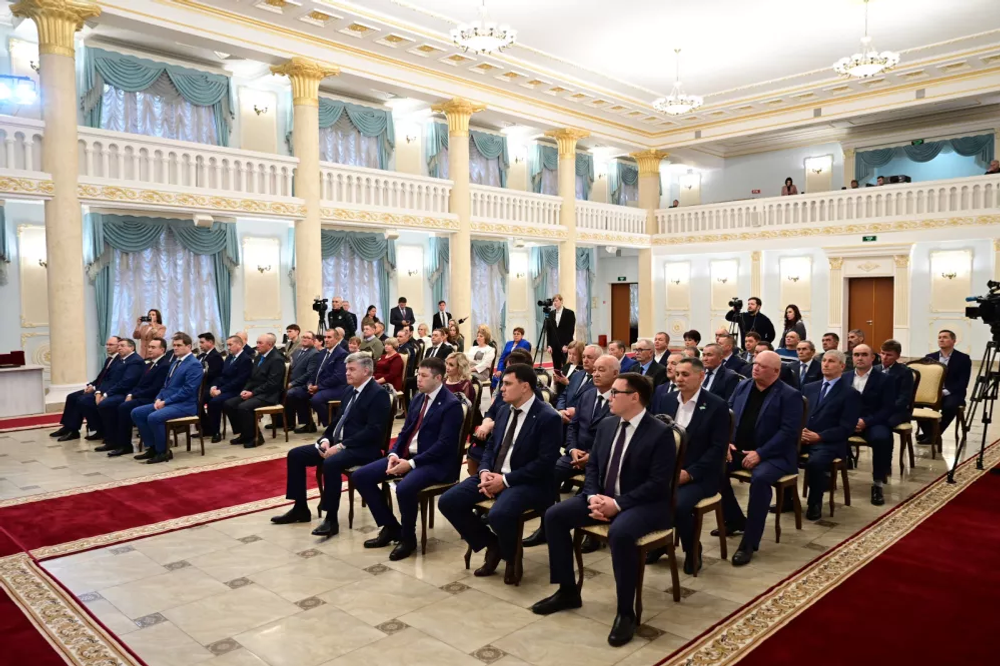 Андрей Назаров вручил награды представителям АПК Башкортостана