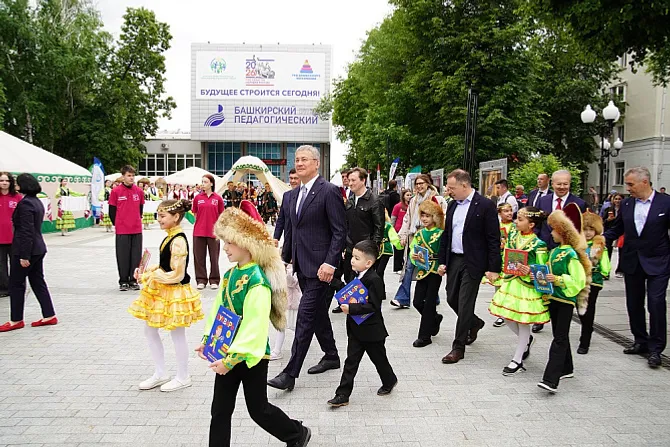 В Уфе проходит книжный фестиваль